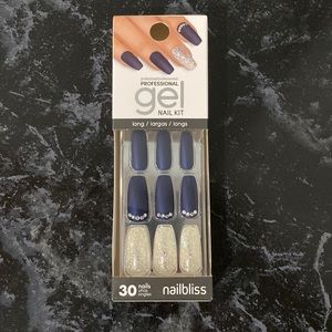 Nailbliss Gel Nail glue in nails
